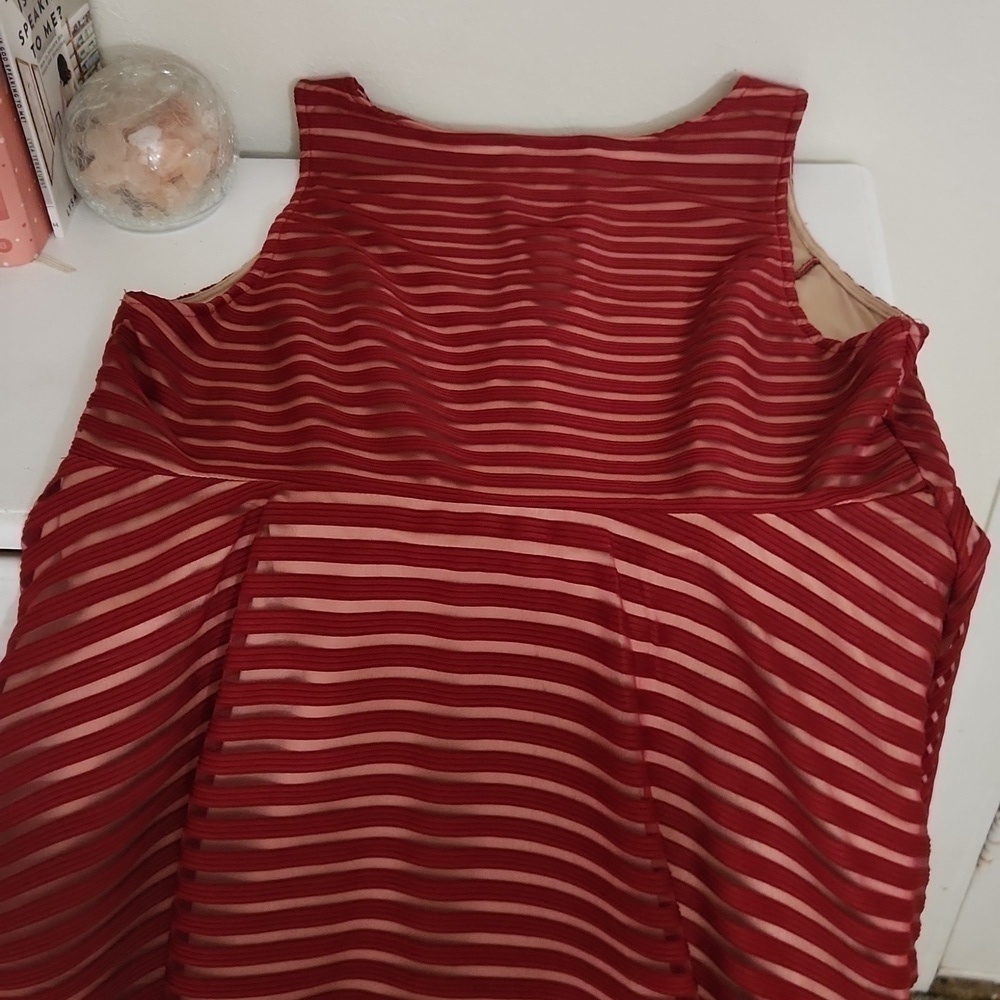Torrid peplum Coctail Party Blouse Lace lined 00 M 10 - Picture 9 of 12
